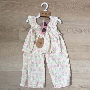 Rabbit + Bear Organic Floral Two-Piece Toddler Set with Pink Sunglasses